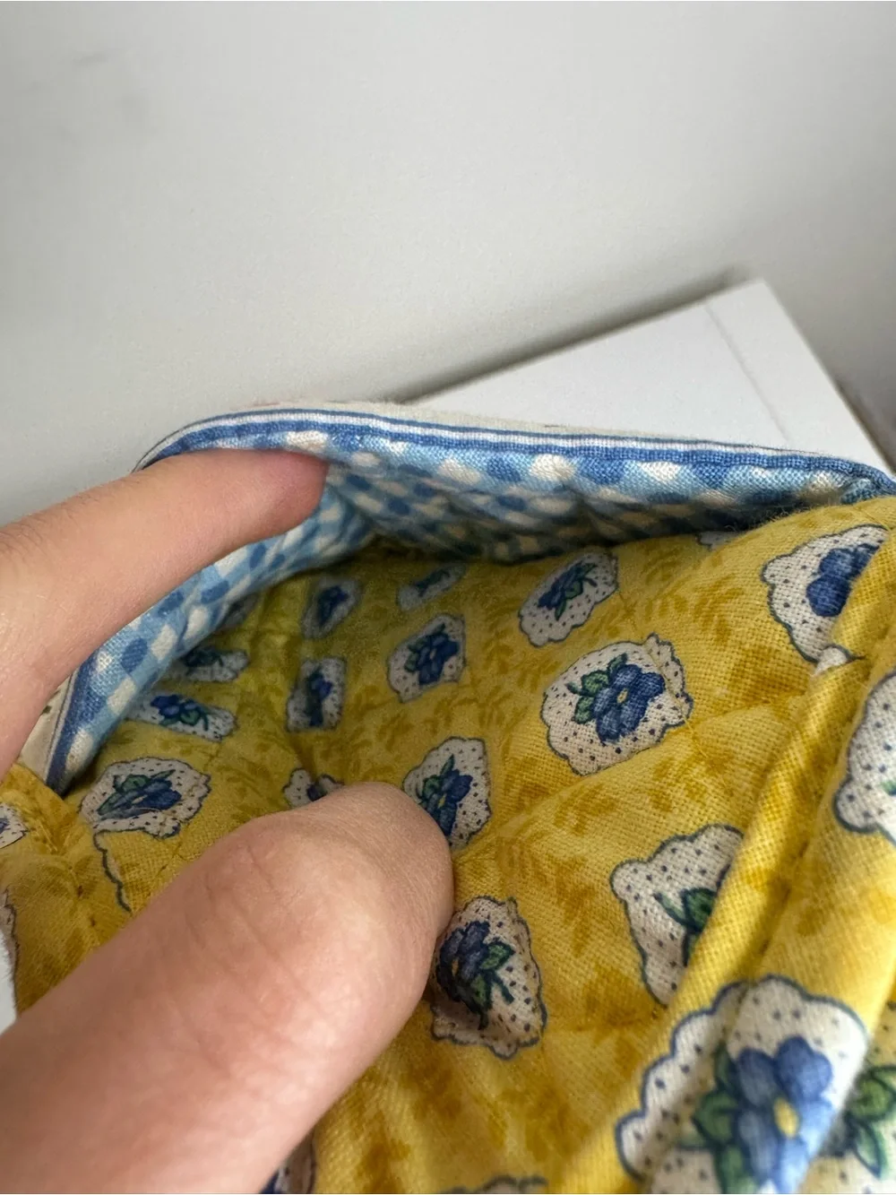 Vera Bradley Elizabeth Yellow Floral Quilted Eyeglasses Case Vintage Made USA